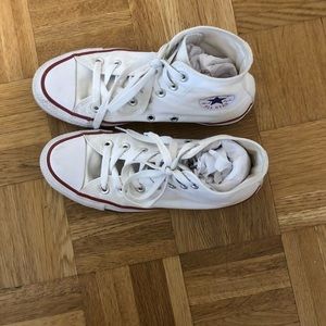 high top converse NEVER WORN